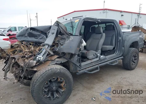 2012 Toyota Tacoma Base V6 из США, поврежденный, VIN 3TMLU4EN5CM087408